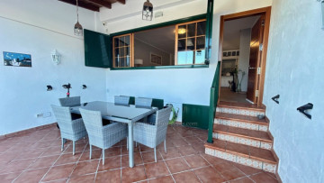 3 Bed  Villa/House for Sale, Puerto de la Cruz, Tenerife - IC-VAD11768