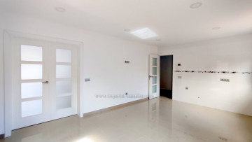 5 Bed  Villa/House for Sale, Garachico, Tenerife - IC-VCH11769