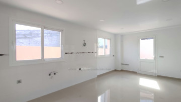 5 Bed  Villa/House for Sale, Garachico, Tenerife - IC-VCH11769
