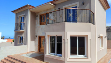 5 Bed  Villa/House for Sale, Garachico, Tenerife - IC-VCH11769