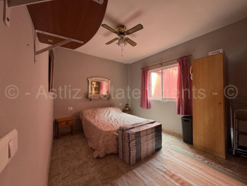 2 Bed  Flat / Apartment for Sale, Puerto De Santiago, Santiago Del Teide, Tenerife - AZ-1864