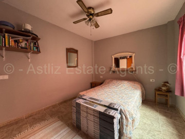 2 Bed  Flat / Apartment for Sale, Puerto De Santiago, Santiago Del Teide, Tenerife - AZ-1864