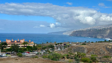 2 Bed  Flat / Apartment to Rent, Puerto de la Cruz, Tenerife - IC-API11775