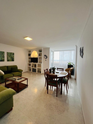 2 Bed  Flat / Apartment to Rent, Las Palmas de Gran Canaria, LAS PALMAS, Gran Canaria - BH-11266-SFL-2912