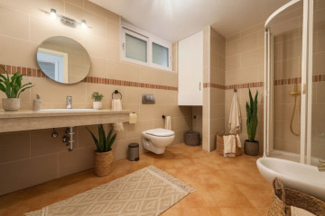 2 Bed  Flat / Apartment for Sale, Los Cristianos, Arona, Tenerife - MP-AP0937-2