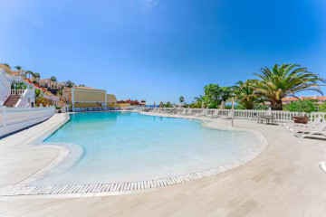 1 Bed  Flat / Apartment for Sale, Playa del Duque, Adeje, Tenerife - MP-AP0964-1C