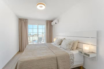 1 Bed  Flat / Apartment for Sale, Playa del Duque, Adeje, Tenerife - MP-AP0964-1C