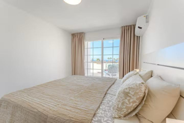 1 Bed  Flat / Apartment for Sale, Playa del Duque, Adeje, Tenerife - MP-AP0964-1C