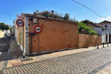  Villa/House for Sale, In the historic center, Los Llanos, La Palma - LP-L692