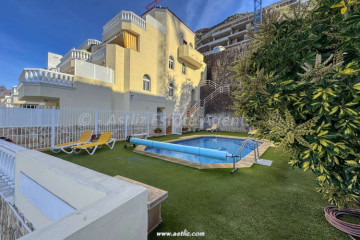 1 Bed  Flat / Apartment for Sale, Acantilados De Los Gigantes, Santiago Del Teide, Tenerife - AZ-1869