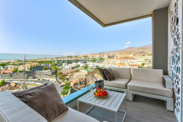 3 Bed  Flat / Apartment for Sale, Playa Paraiso, Tenerife - NP-04420