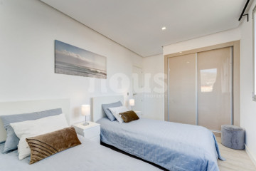 3 Bed  Flat / Apartment for Sale, Playa Paraiso, Tenerife - NP-04420