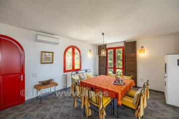 6 Bed  Villa/House for Sale, Tajuya, Los Llanos, La Palma - LP-L685