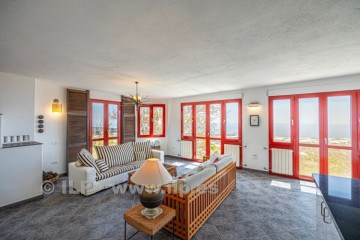6 Bed  Villa/House for Sale, Tajuya, Los Llanos, La Palma - LP-L685