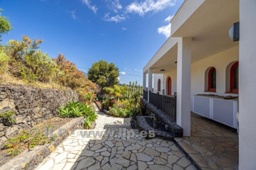 6 Bed  Villa/House for Sale, Tajuya, Los Llanos, La Palma - LP-L685