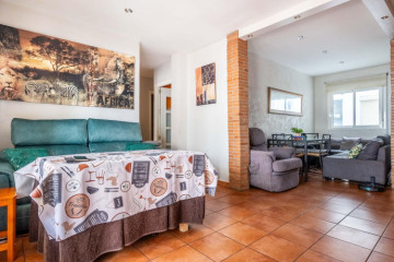 2 Bed  Flat / Apartment for Sale, Alcala de Guadaira, SEVILLA, Tenerife - BH-13840-CRD-2912