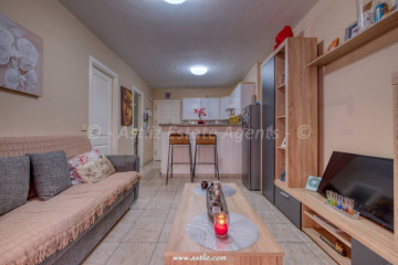 1 Bed  Flat / Apartment for Sale, Puerto De Santiago, Santiago Del Teide, Tenerife - AZ-1870