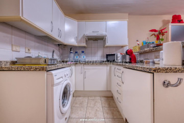 1 Bed  Flat / Apartment for Sale, Puerto De Santiago, Santiago Del Teide, Tenerife - AZ-1870