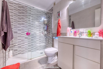 1 Bed  Flat / Apartment for Sale, Puerto De Santiago, Santiago Del Teide, Tenerife - AZ-1870