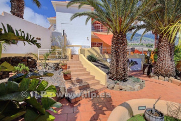 6 Bed  Villa/House for Sale, Los Barros, Los Llanos, La Palma - LP-L693