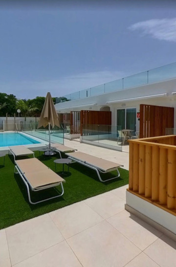 24 Bed  Commercial for Sale, Las Palmas de Gran Canaria, LAS PALMAS, Gran Canaria - BH-13869-RND-2912