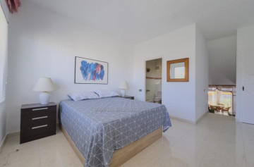 1 Bed  Flat / Apartment for Sale, Puerto de la Cruz, Tenerife - IC-VAP11804