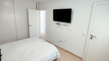 2 Bed  Flat / Apartment for Sale, Puerto de la Cruz, Tenerife - IC-VAP11805