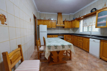 6 Bed  Villa/House for Sale, Las Palmas de Gran Canaria, LAS PALMAS, Gran Canaria - BH-13881-JMZ-2912