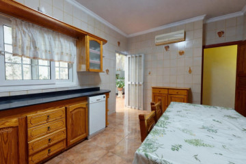 6 Bed  Villa/House for Sale, Las Palmas de Gran Canaria, LAS PALMAS, Gran Canaria - BH-13881-JMZ-2912