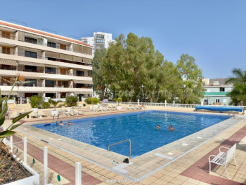 1 Bed  Flat / Apartment for Sale, Los Cristianos, Arona, Tenerife - AZ-1872