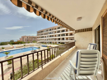 1 Bed  Flat / Apartment for Sale, Los Cristianos, Arona, Tenerife - AZ-1872