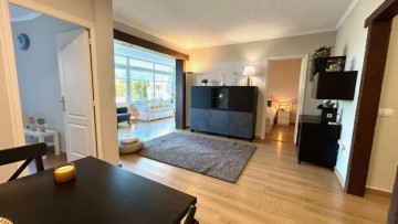 2 Bed  Flat / Apartment for Sale, Santa Ursula, Tenerife - IC-VPI11815
