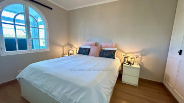 2 Bed  Flat / Apartment for Sale, Santa Ursula, Tenerife - IC-VPI11815