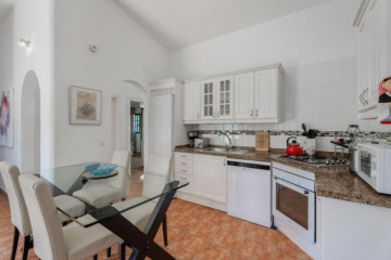 5 Bed  Villa/House for Sale, Guia de Isora, Tenerife - MP-V0851-5