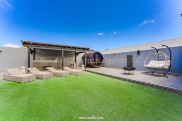 3 Bed  Villa/House for Sale, Aldea Blanca, San Miguel De Abona, Tenerife - AZ-1878