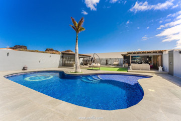3 Bed  Villa/House for Sale, Aldea Blanca, San Miguel De Abona, Tenerife - AZ-1878