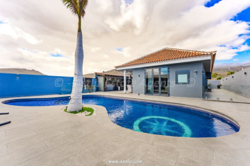 3 Bed  Villa/House for Sale, Aldea Blanca, San Miguel De Abona, Tenerife - AZ-1878