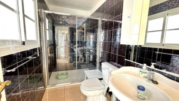 5 Bed  Villa/House for Sale, Los Realejos, Tenerife - IC-VCH11829