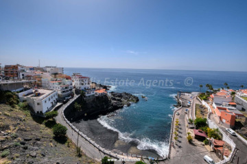 3 Bed  Villa/House for Sale, Puerto De Santiago, Santiago Del Teide, Tenerife - AZ-1881