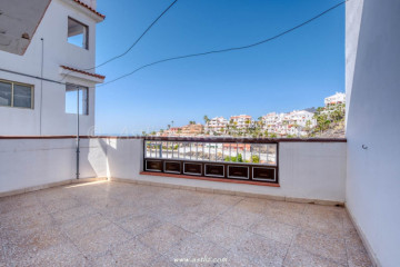 3 Bed  Villa/House for Sale, Puerto De Santiago, Santiago Del Teide, Tenerife - AZ-1881