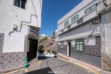 3 Bed  Villa/House for Sale, Puerto De Santiago, Santiago Del Teide, Tenerife - AZ-1881