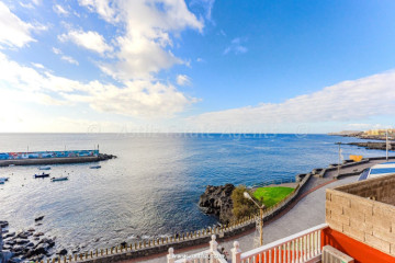 1 Bed  Flat / Apartment for Sale, Los Abrigos, Granadilla De Abona, Tenerife - AZ-1882