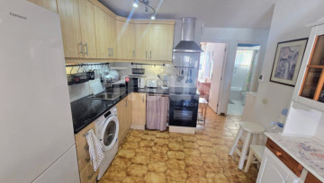 2 Bed  Flat / Apartment for Sale, Los Cristianos, Tenerife - NP-04443