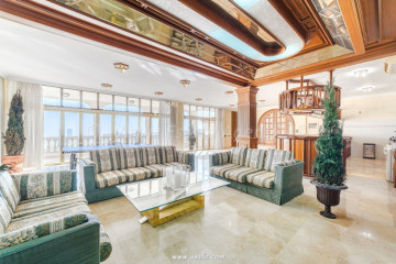 8 Bed  Villa/House for Sale, Santa Cruz De Tenerife, Tenerife - AZ-1883