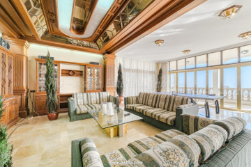8 Bed  Villa/House for Sale, Santa Cruz De Tenerife, Tenerife - AZ-1883