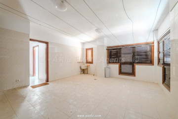 8 Bed  Villa/House for Sale, Santa Cruz De Tenerife, Tenerife - AZ-1883