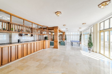 8 Bed  Villa/House for Sale, Santa Cruz De Tenerife, Tenerife - AZ-1883