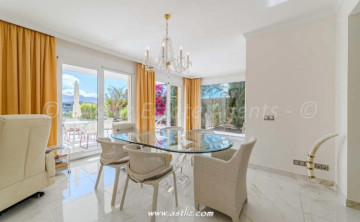 4 Bed  Villa/House for Sale, La Caleta, Adeje, Tenerife - AZ-1884