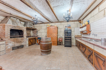 4 Bed  Villa/House for Sale, San Miguel, San Miguel De Abona, Tenerife - AZ-1885