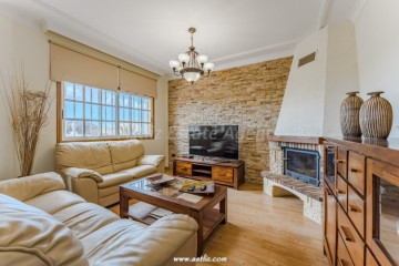 4 Bed  Villa/House for Sale, San Miguel, San Miguel De Abona, Tenerife - AZ-1885